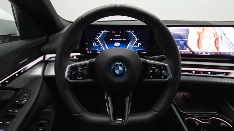 BMW i5