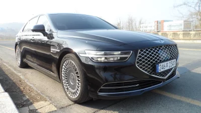Genesis G90