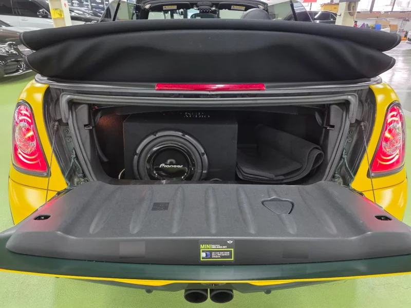 MINI Cooper Convertible