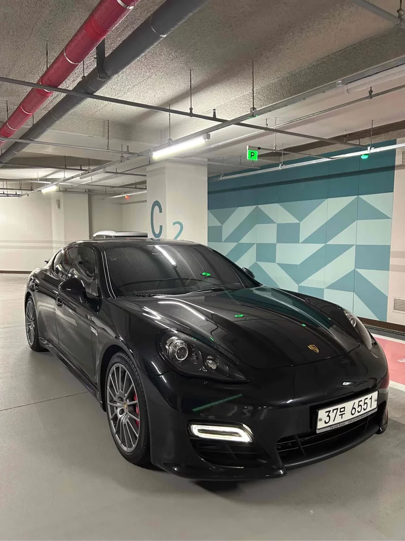 Porsche PANAMERA