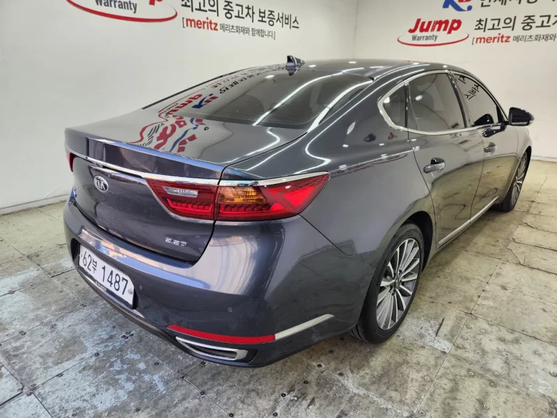 Kia K7