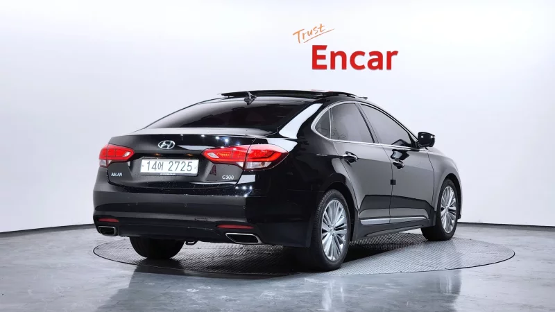 Hyundai Aslan