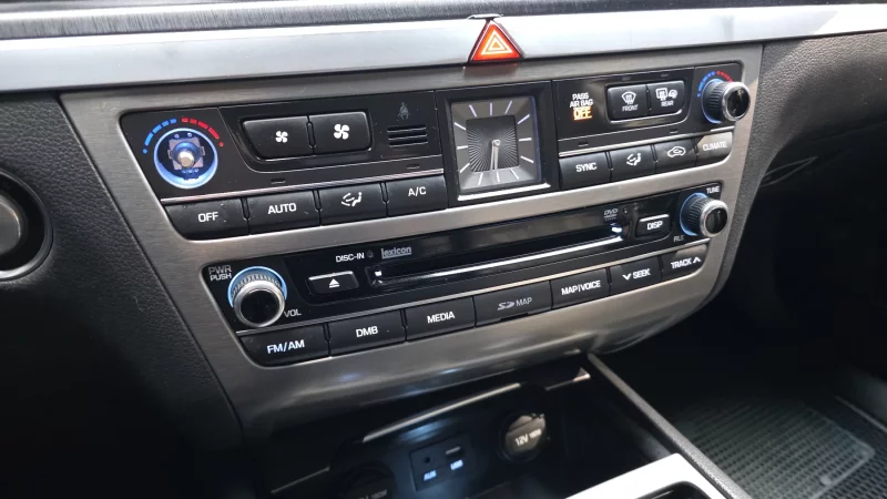 Hyundai Genesis