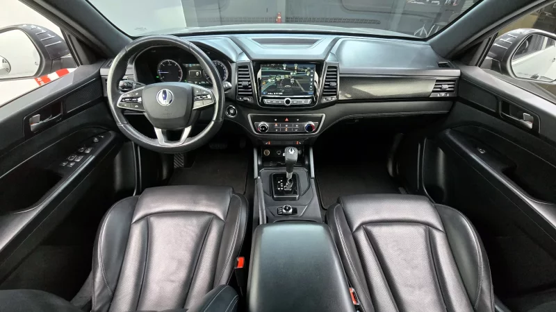 SsangYong Rexton Sports