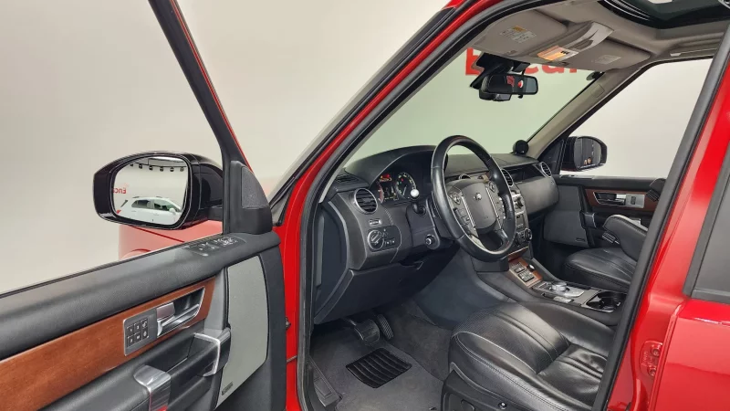 Land Rover DISCOVERY