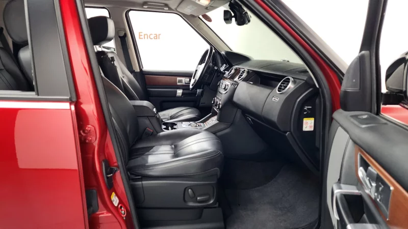 Land Rover DISCOVERY