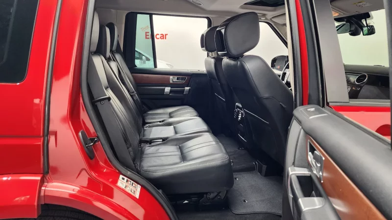 Land Rover DISCOVERY