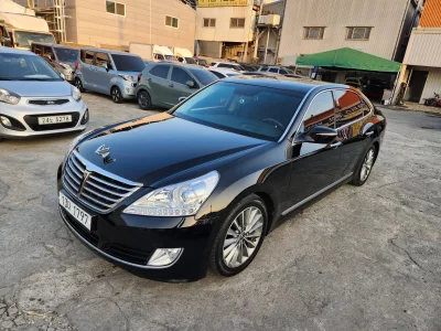 Hyundai Equus