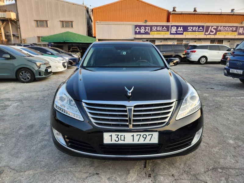 Hyundai Equus