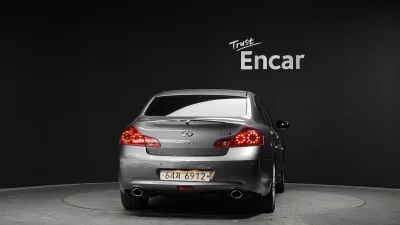 Infiniti G37