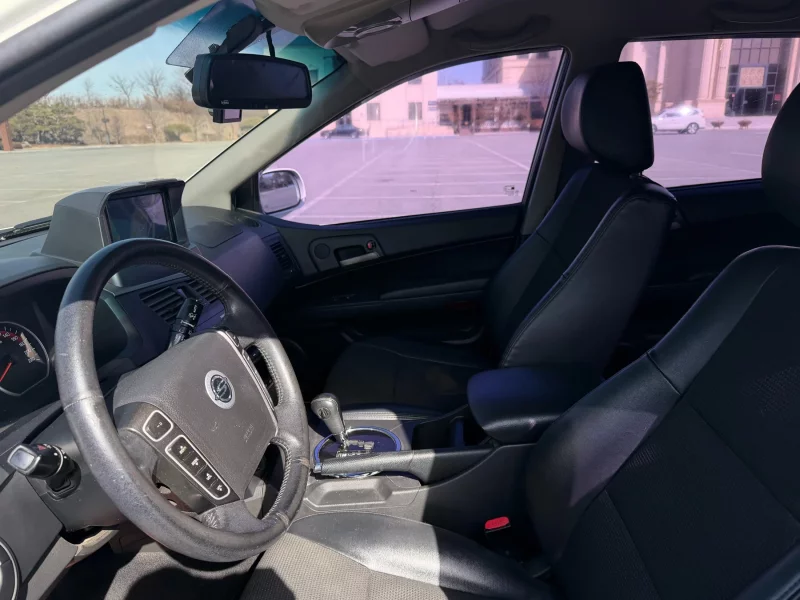 SsangYong Korando Sports