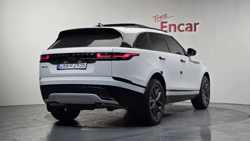 Land Rover RANGE ROVER VELAR