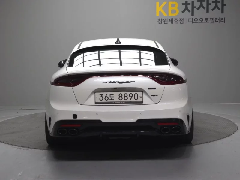 Kia Stinger