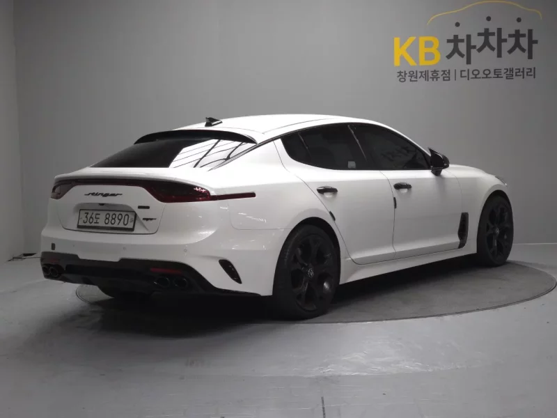 Kia Stinger
