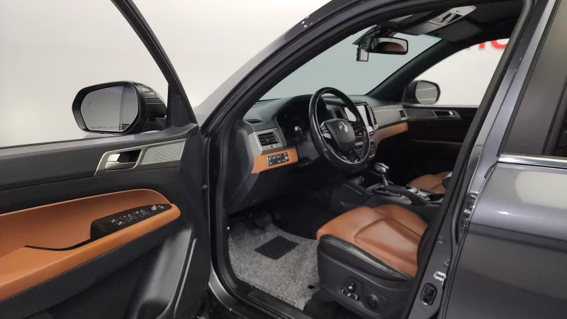 SsangYong Rexton Sports Khan
