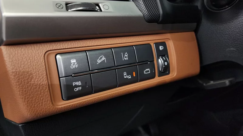 SsangYong Rexton Sports Khan