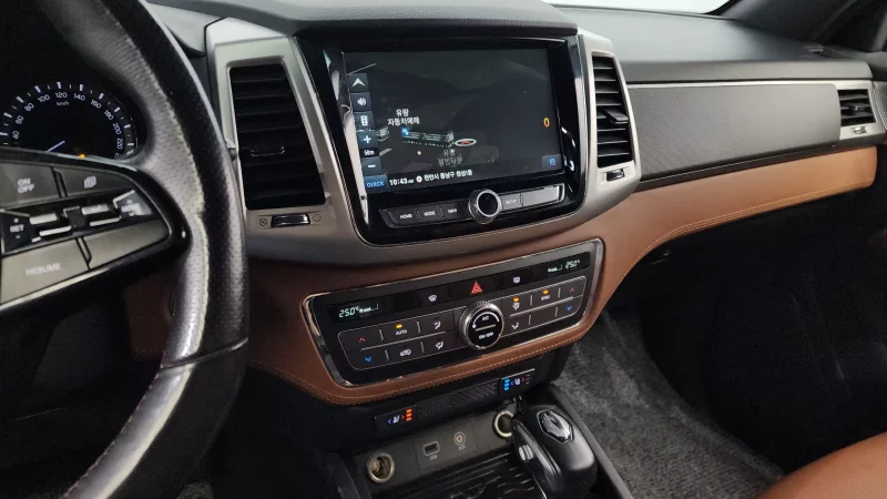 SsangYong Rexton Sports Khan