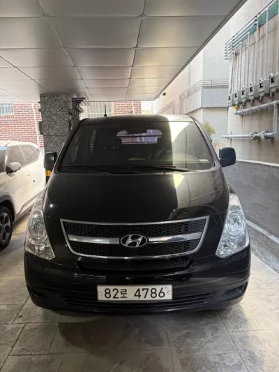 Hyundai Starex
