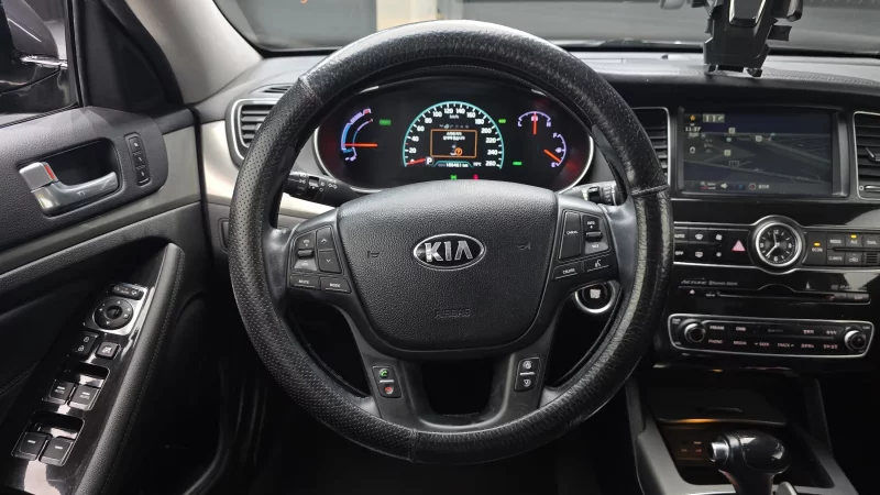 Kia K7