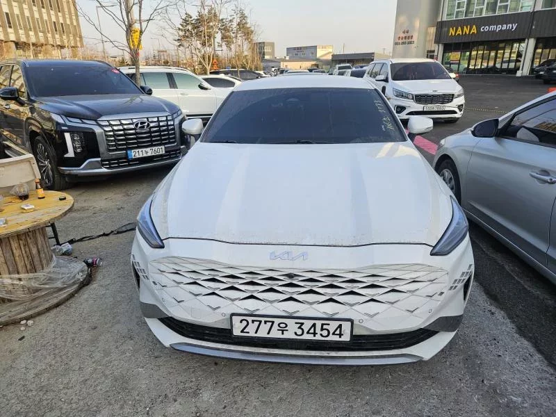 Kia K8