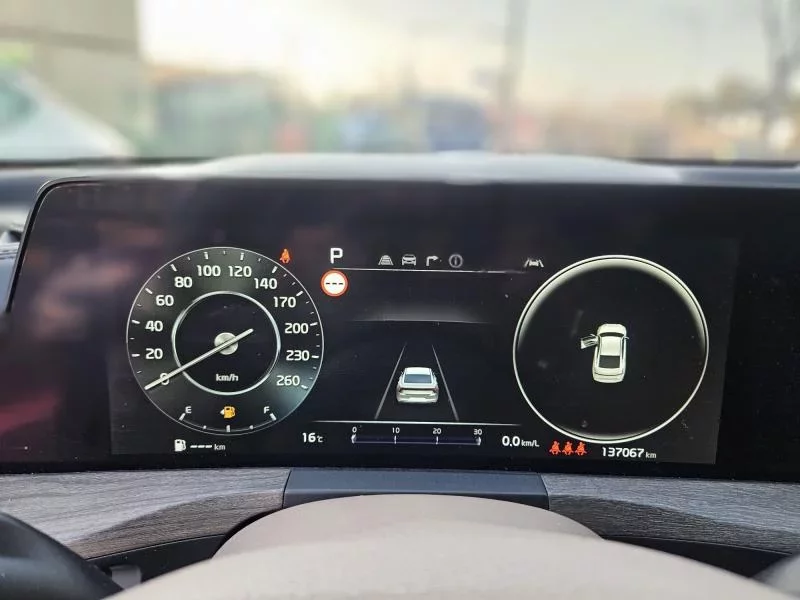 Kia K8