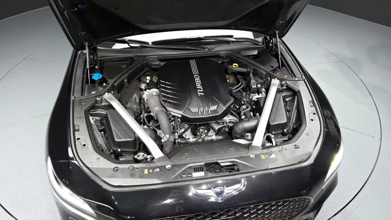 Genesis G70