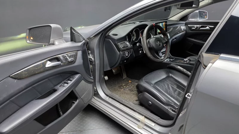 Mercedes-Benz CLS-Class