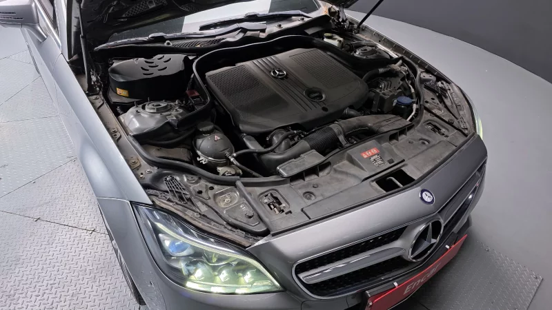 Mercedes-Benz CLS-Class