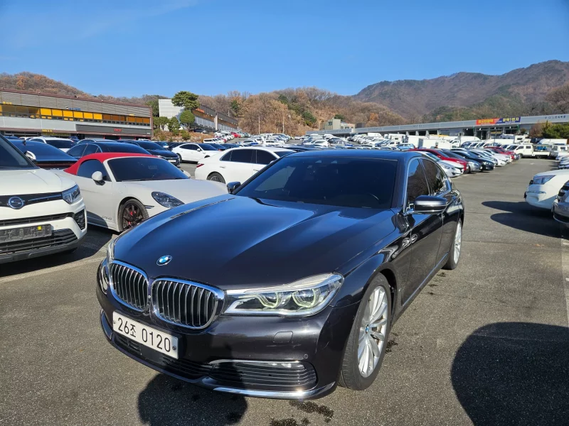 BMW 7-Series