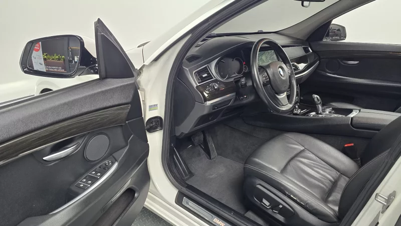 BMW 5-Series Gran Turismo