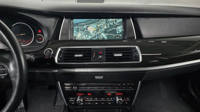 BMW 5-Series Gran Turismo