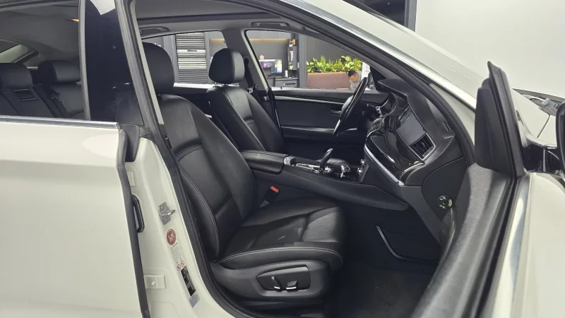 BMW 5-Series Gran Turismo