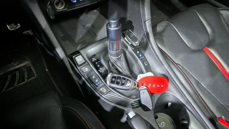 Hyundai Veloster