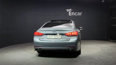 Hyundai Genesis