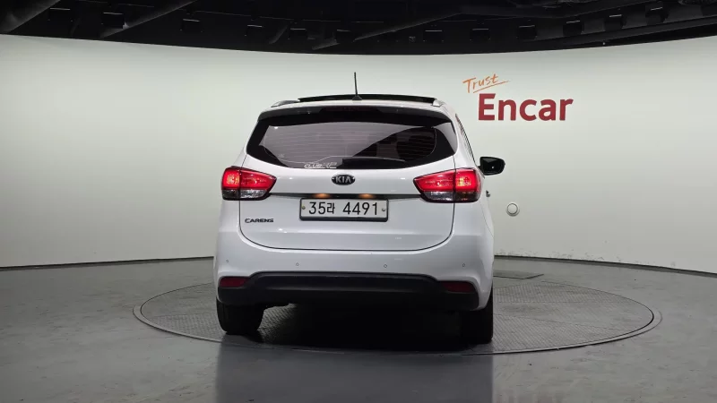 Kia Carens