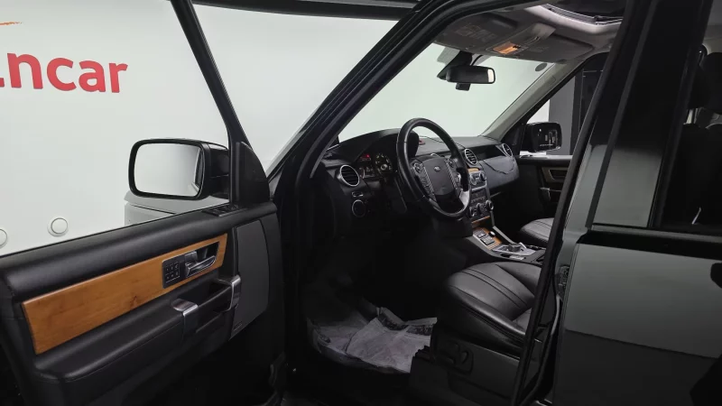 Land Rover DISCOVERY