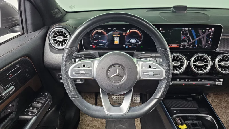 Mercedes-Benz GLB-Class