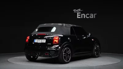 MINI Cabrio