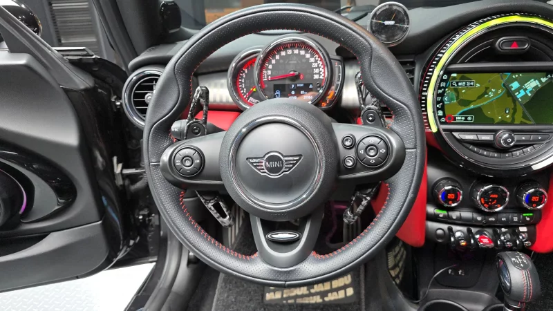 MINI Cooper Convertible