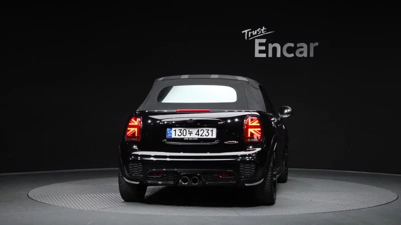 MINI Cooper Convertible