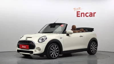 MINI Cooper Convertible