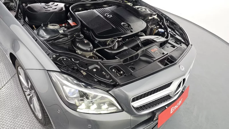Mercedes-Benz CLS-Class