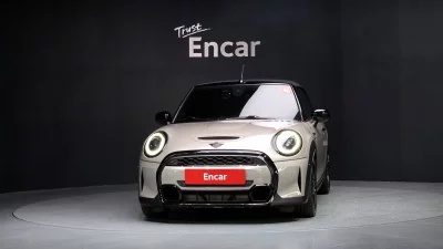 MINI Cabrio