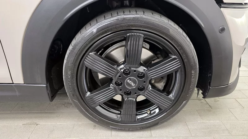 MINI Cooper Convertible