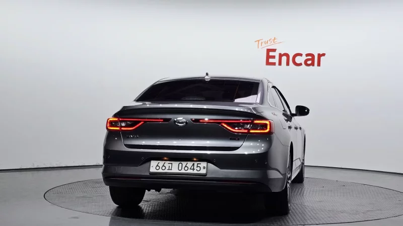 Renault Samsung SM6