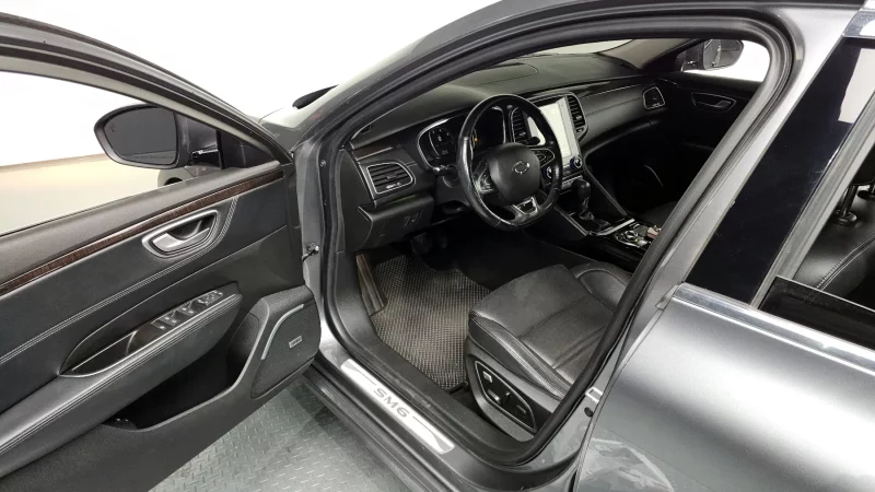 Renault Samsung SM6
