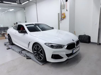 BMW 8-Series