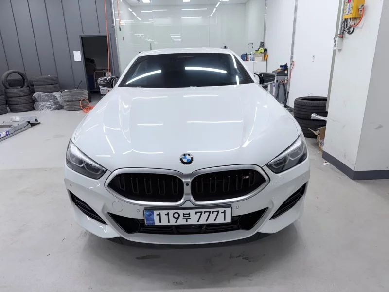 BMW 8-Series