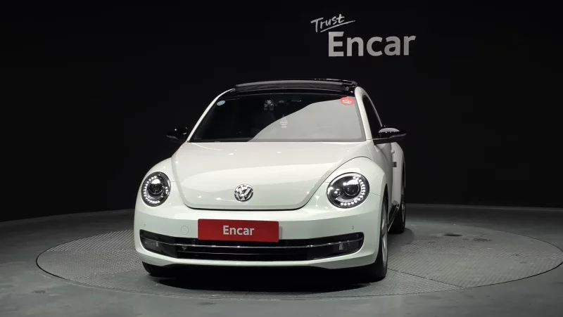 Volkswagen BEETLE