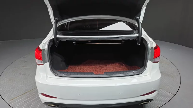 Hyundai I40